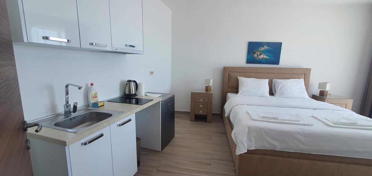 Hotel Svarog Bečići المظهر الخارجي الصورة